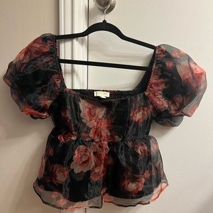 Short sleeve floral babydoll top